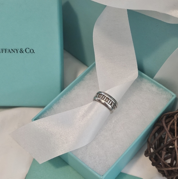 Tiffany & Co. Atlas Ring - Picture 1 of 4